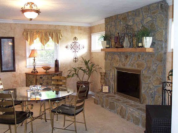 5th image of 1913 Westbrook Cir