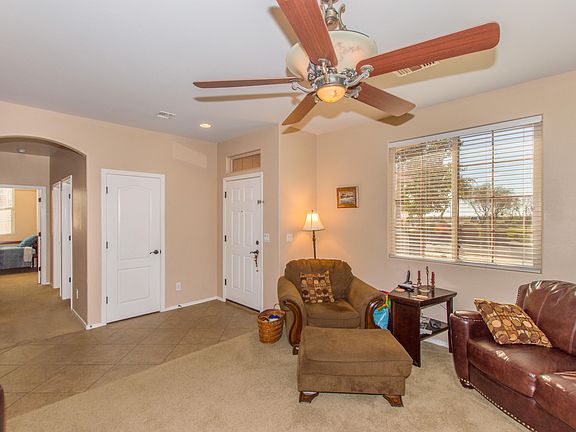 4th image of 17582 W Spur Dr