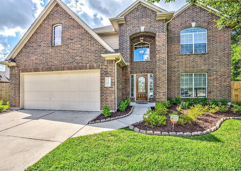 1st image of 14402 Castle Cove Ln