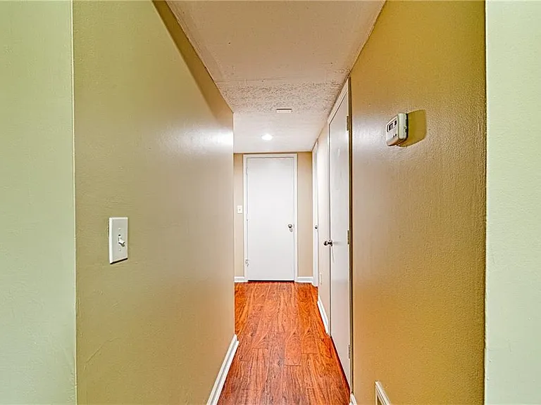 1808 Augusta Dr SE — Photo 9