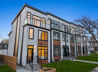 3107 E 42nd St SW, Calgary, AB T3E3L8