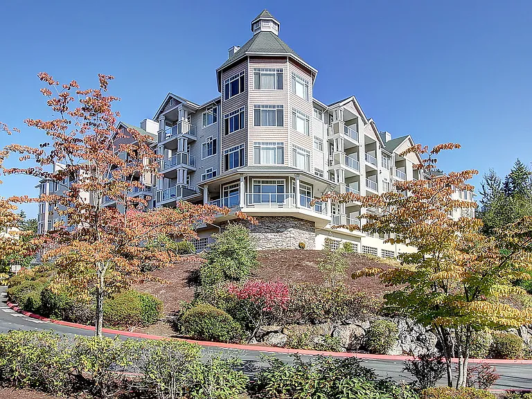 Pinnacle on Lake Washington — Photo 33