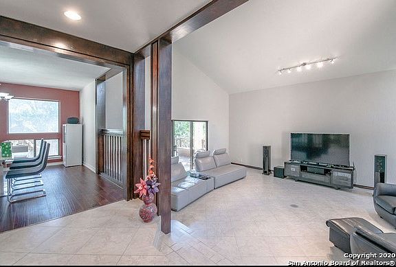 4th image of 3400 Elm Knoll St