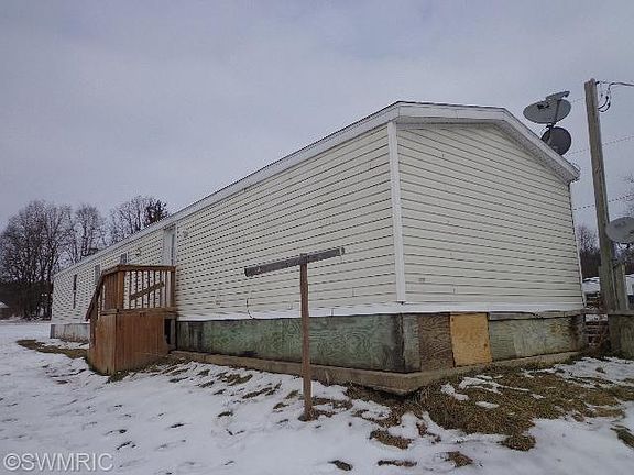 5th image of 5801 Bluewater Hwy