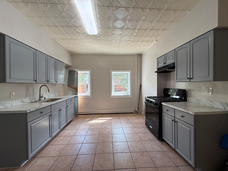 1st image of 636 Avenue C #1A