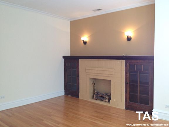 2nd image of 3712 N Troy St #2N