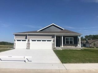441 SE Willow Run Ln, Ankeny, IA 50021