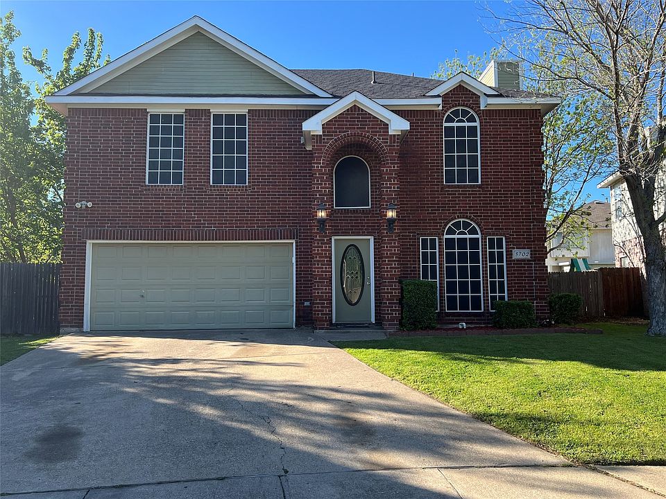 1st image of 5702 Creekhollow Dr