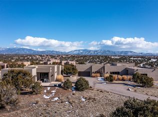 89 Sunflower Dr, Santa Fe, NM 87506