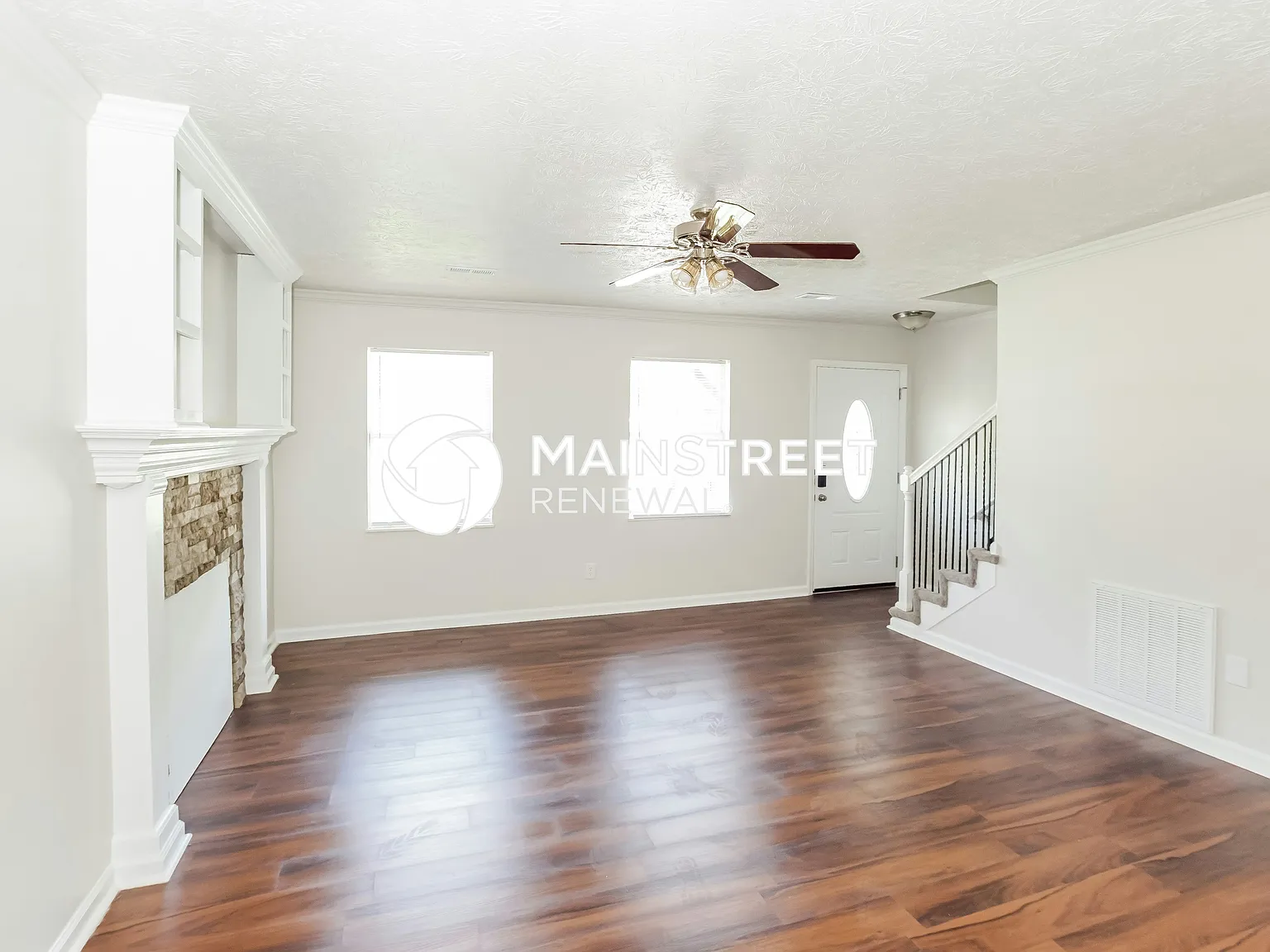 7750 Drawbridge Ct — Photo 4