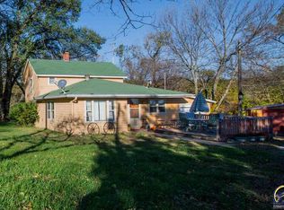 1514 N 700th Rd, Baldwin City, KS 66006