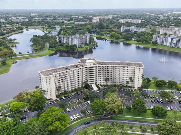 3095 N Course Drive #409, Pompano Beach, FL 33069