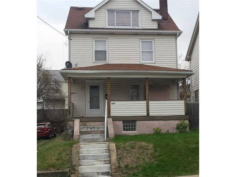 1305 Sumac St photo 1