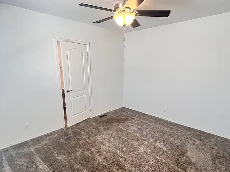 4100 N Romero Rd #125 — Photo 6