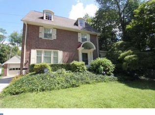 10 E Lodges Ln, Bala Cynwyd, PA 19004