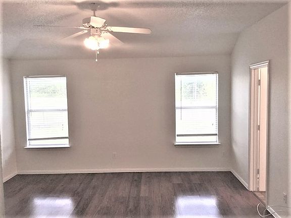 5th image of 7940 Crouse Dr
