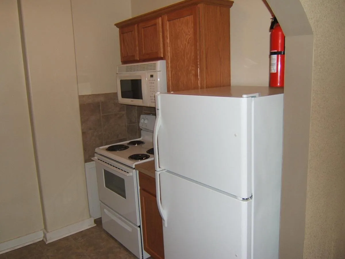 1 bed, 600 sqft, $750 — Photo 3