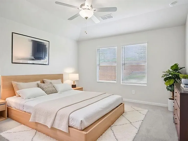 6400 Texas Ranger Trl — Photo 5