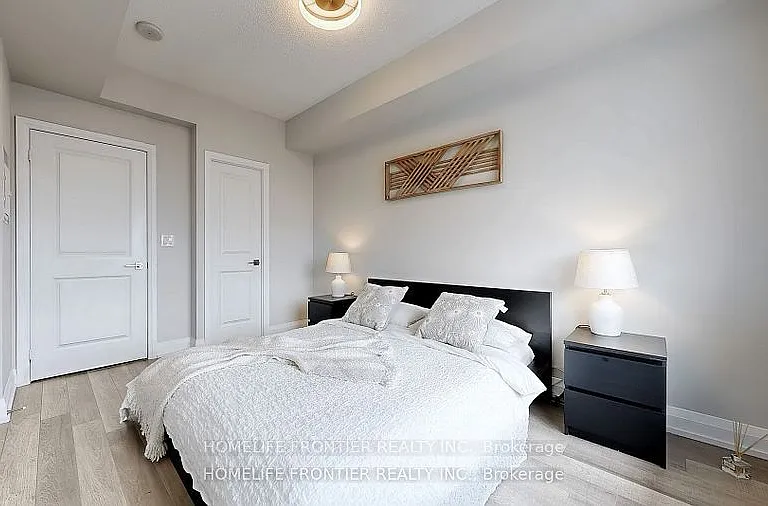 7161 Yonge St #2528 — Photo 19
