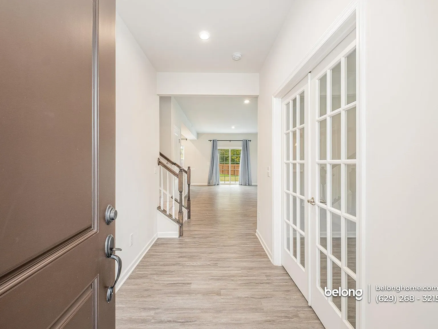 5 bed, 3.0 bath, 2718 sqft, $2,850 — Photo 4