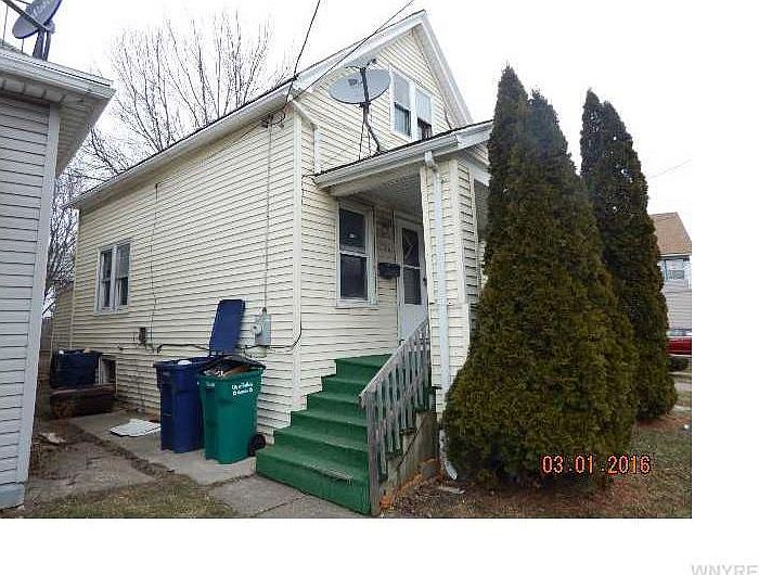 2nd image of 198 Esser Ave