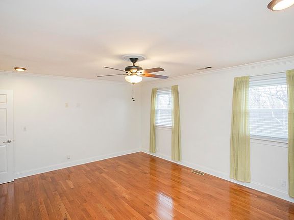 2nd image of 503 Plantation Ct