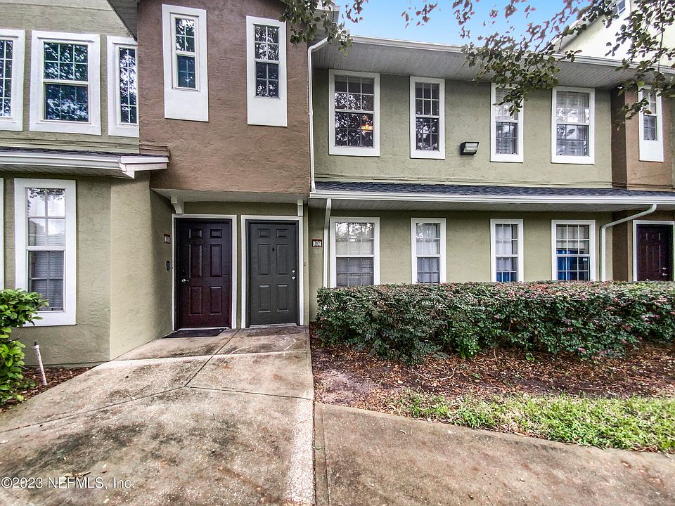 1st image of 10075 GATE Parkway N #212