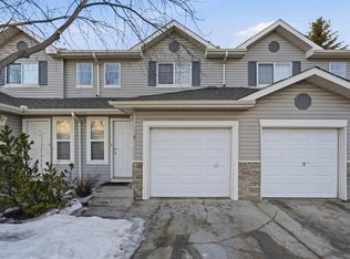 230 Edwards Dr SW #8, Edmonton, AB