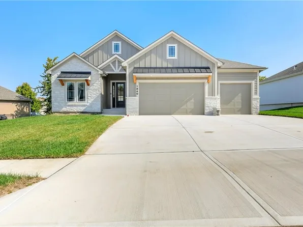1840 SW Sage Canyon Rd, Lees Summit, MO 64082