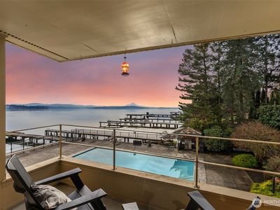 1600 43rd Avenue E #211, Seattle, WA, 98112