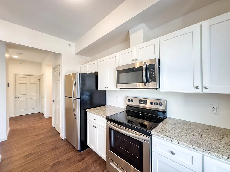 103 Johnson Ave #201 — Photo 2