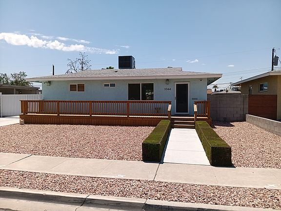 2nd image of 1044 Canosa Ave
