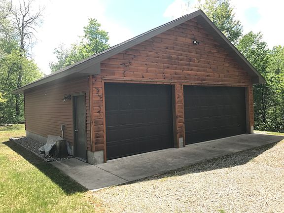 3 car extra deep garage