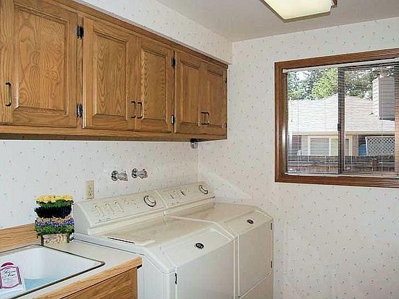 Laundry - Utility Tub