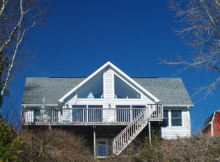 6136 S Huron Dr, Harbor Beach, MI 48441