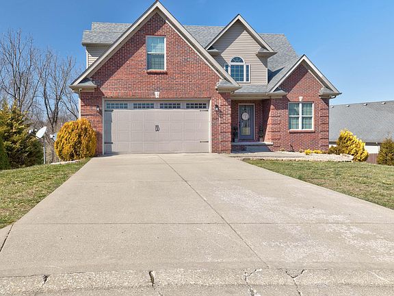 3rd image of 1036 Ashlyn Dr