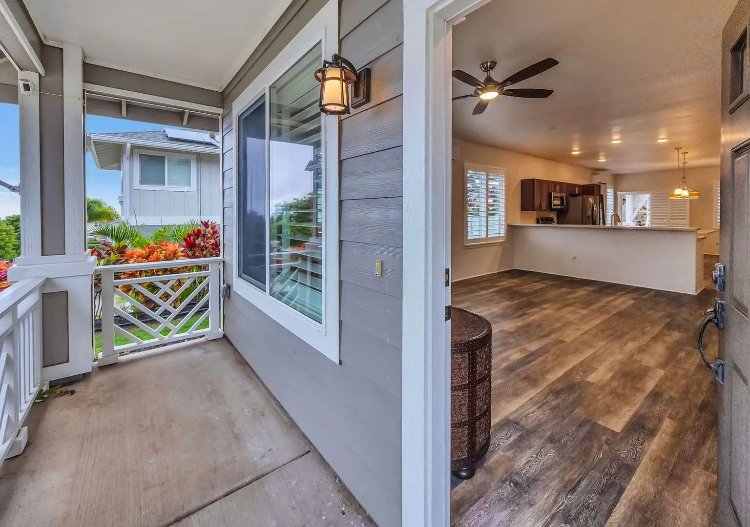 Flexible 6-Month Lease--Solar-Powered Wailuku Home with Ocean views, Fruit Trees, Split AC & Dog-... — Photo 2