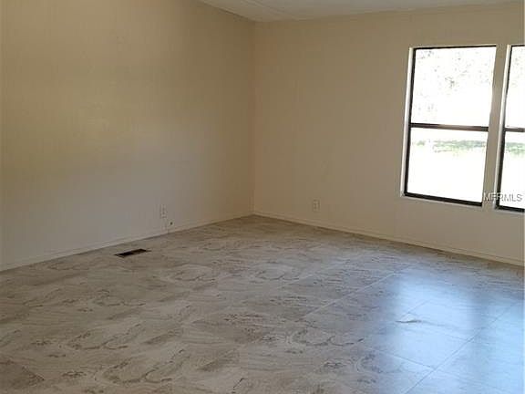 4th image of 3904 Longhorn Dr