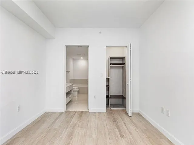 Building Photo - 55 1217th St