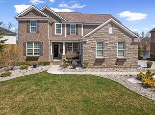 22836 Shepherds Hollow Dr, South Lyon, MI