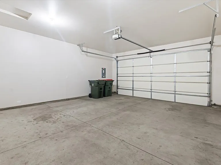 Verraso Village Townhomes — Photo 43
