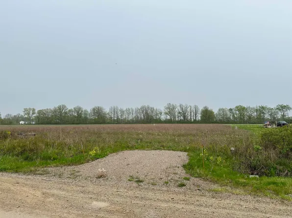 942 Memphis Ridge Rd, Memphis, MI 48041