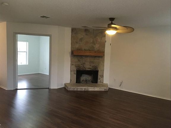 5th image of 548 Hertford St