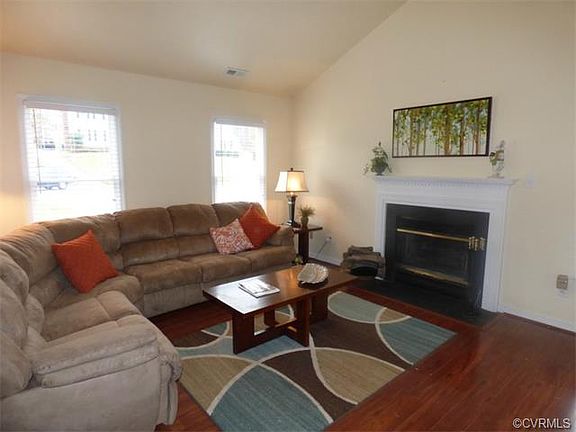 5th image of 10430 Gibsons Landing Dr