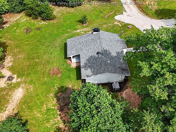 4th image of 955 Dudden Fork Rd