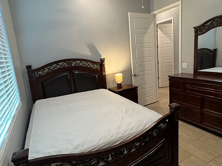 12445 N Appling Ave — Photo 12