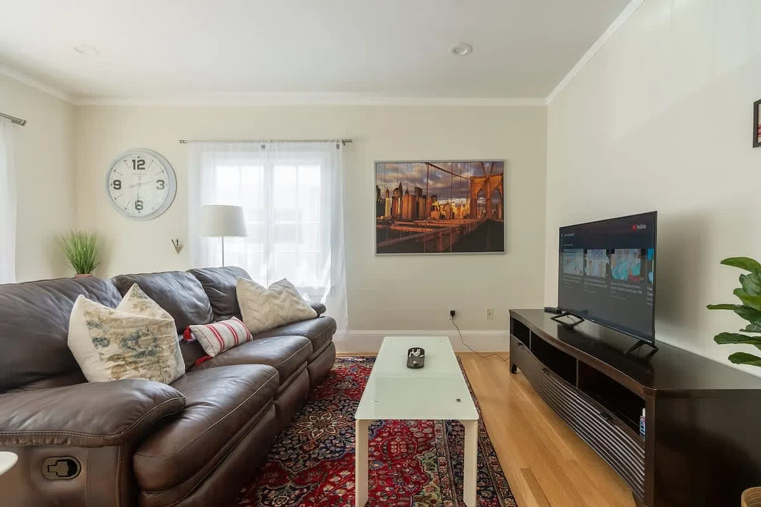 2 bed, 1.0 bath, 1097 sqft, $4,217 — Photo 1