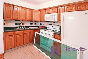 Rented by Horowitz Real Estate