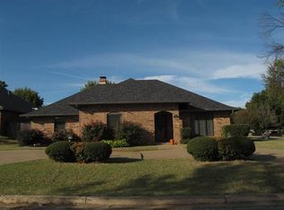 2001 Jamestown Ct, Ardmore, OK 73401