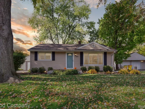 45507 Grant Park, Utica, MI 48317